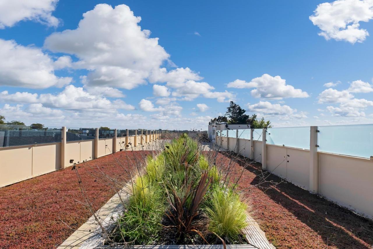 St Martins 2 Bedroom Apartments In Ruislip By 360 Stays エクステリア 写真